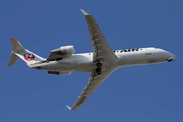 J-AIR CRJ200ER JA206J