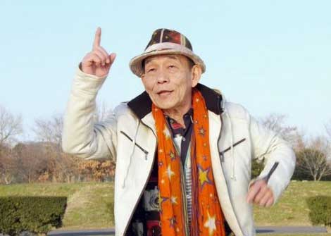 『ニンニンジャー』で主人公のお爺ちゃんを演じていた笹野高史（67歳）