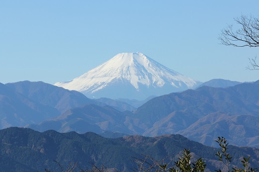 高尾山山頂からの富士山１