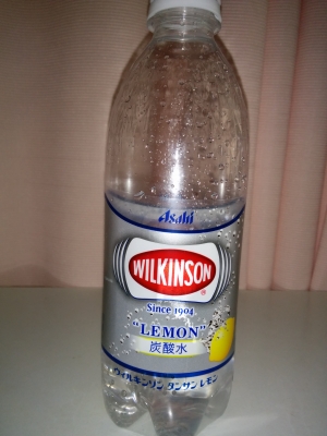 ウィルキンソン 炭酸水 レモン
