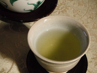藤かおり（半発酵茶）